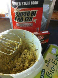 SUPER HI PRO Schoko-Nuss-Kirsch-Kuchen SUPER HI PRO Schoko-Nuss-Kirsch-Kuchen
