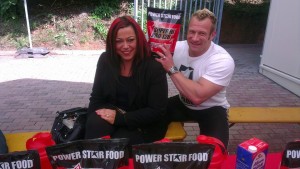 Powerstar Food farblich abgestimmt vom Kopf bis zu den Haaren ;-)