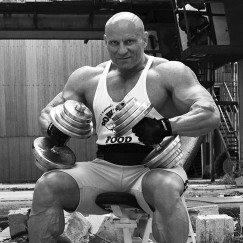 POWERSTAR FOOD Athlet Martin Dudas für Mr. Olympia in Moskau.jpg POWERSTAR FOOD Athlet Martin Dudas für Mr. Olympia in Moskau