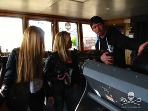 Bob Barker Bruecke Sea Shepherd POWERSTAR FOOD.jpg Bob Barker Bruecke Sea Shepherd POWERSTAR FOOD